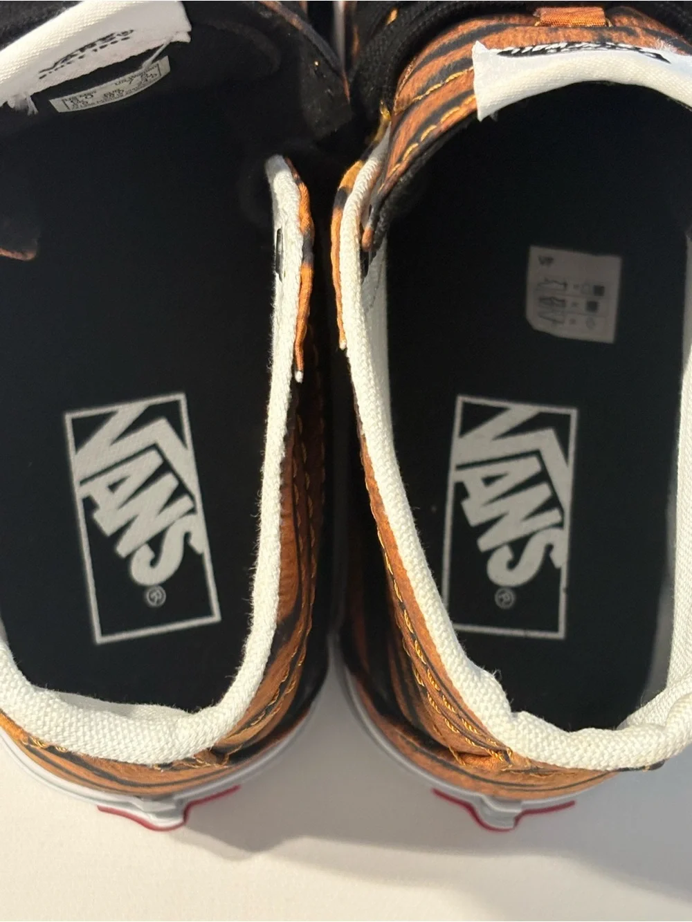 Vans Sk8-Hi Tapered Tiger Print Mens 6 Womens 7.5 NWOT High Top Sneakers (S1)